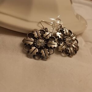 Poinsetta floral or snowflake-inspired Earrings